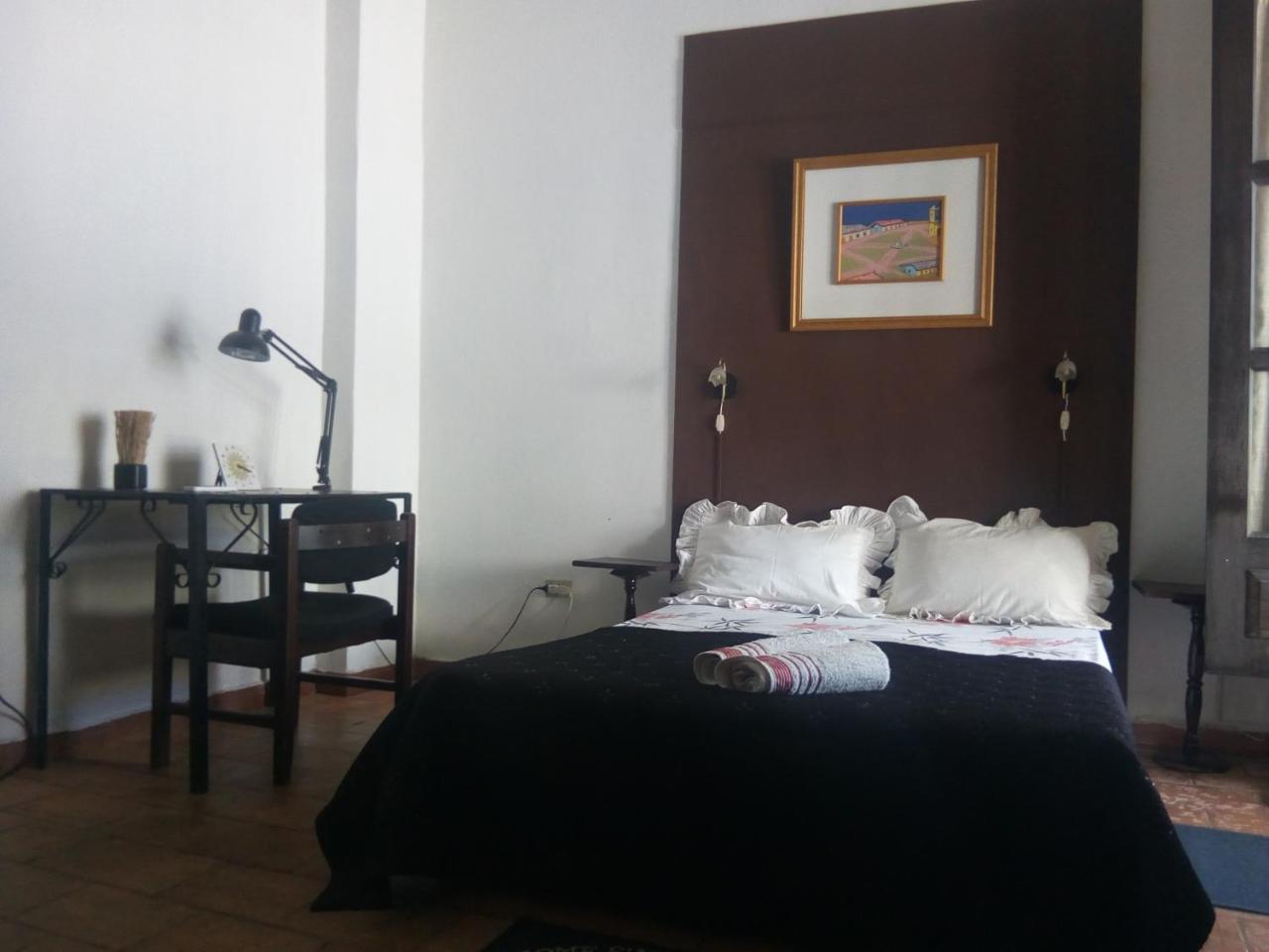 Black Cat Hostel Asunción Eksteriør bilde