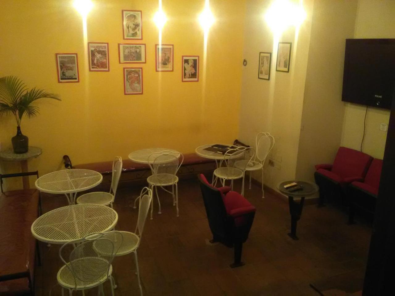 Black Cat Hostel Asunción Eksteriør bilde